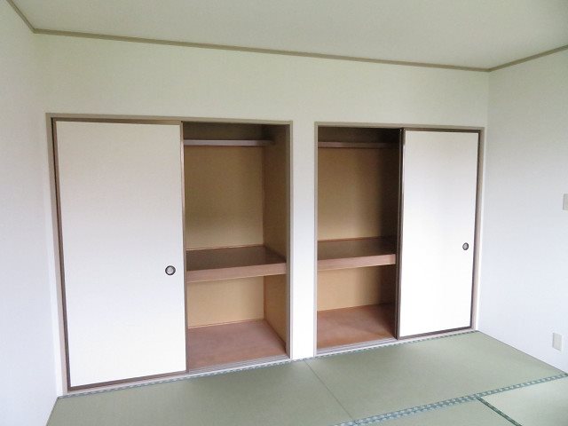 ホワイトハイツ白樺 収納