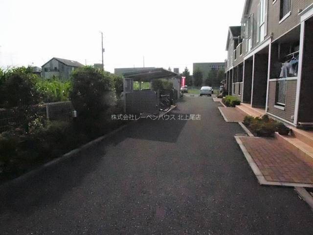 フィオーレⅠ エントランス