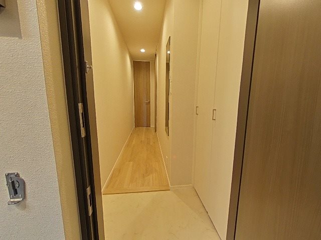 ＣｏｍｆｏｒｔＭａｉｓｏｎ浦和元町 玄関