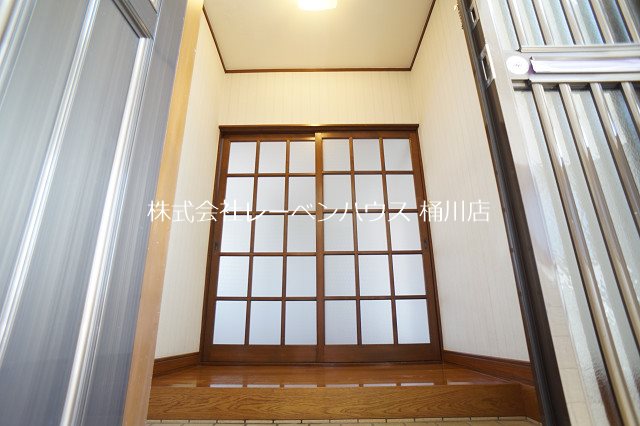 コーポ鎌倉 玄関