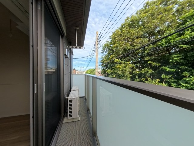 クレスコート岸町 ベランダ