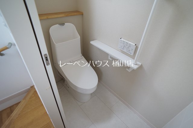 鴨川　戸建 トイレ