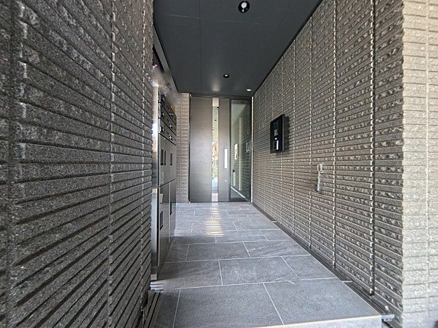 ＬｅＬｉｅｎ浦和領家 エントランス