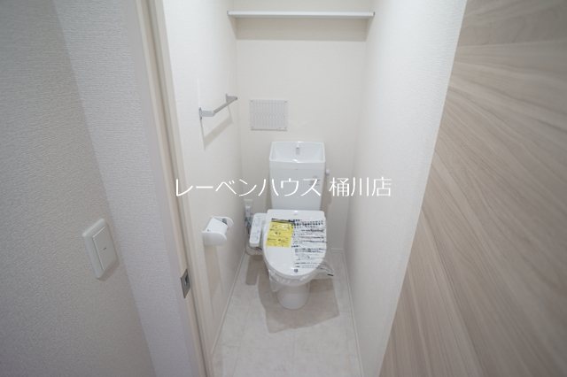 CLASSEUM桶川泉Ⅱ トイレ