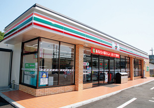 ヴェルドミール上町 コンビニ