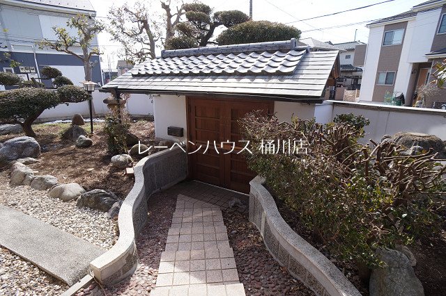 井戸木3丁目貸家 庭
