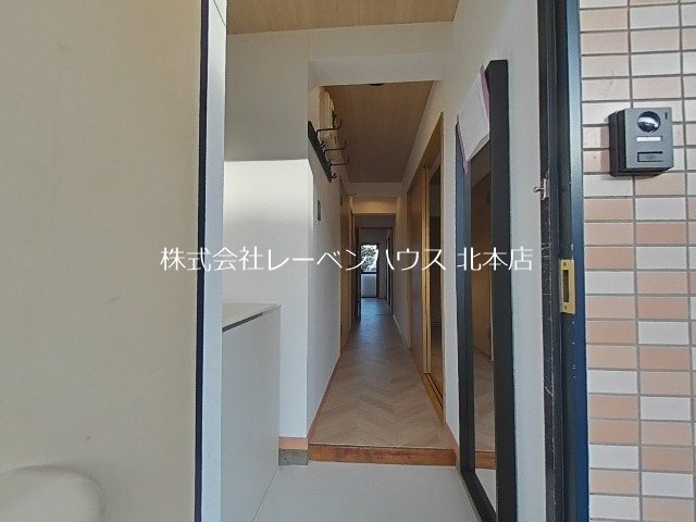 カーサグレース 玄関