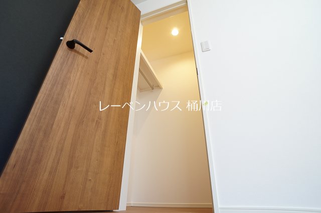 ツルテラス 収納