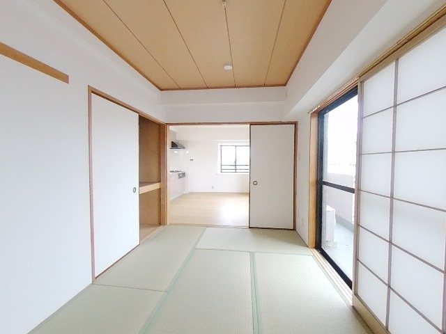 ライオンズマンション浦和県庁前 ベッドルーム