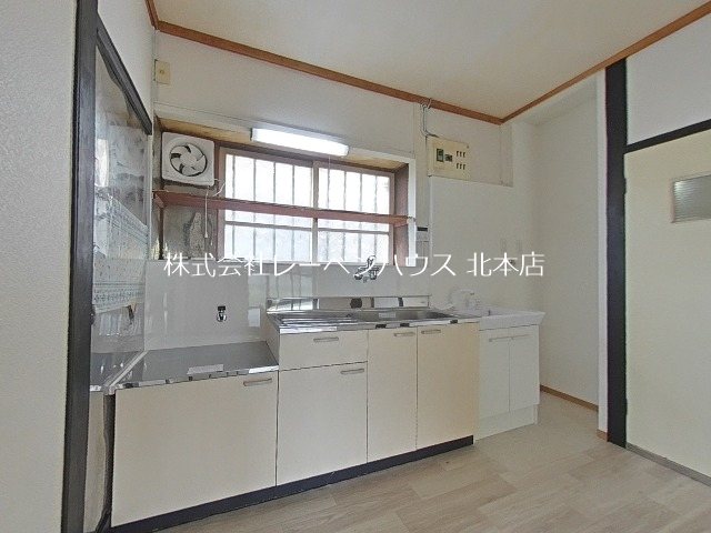 北本市東間4丁目平屋戸建て キッチン