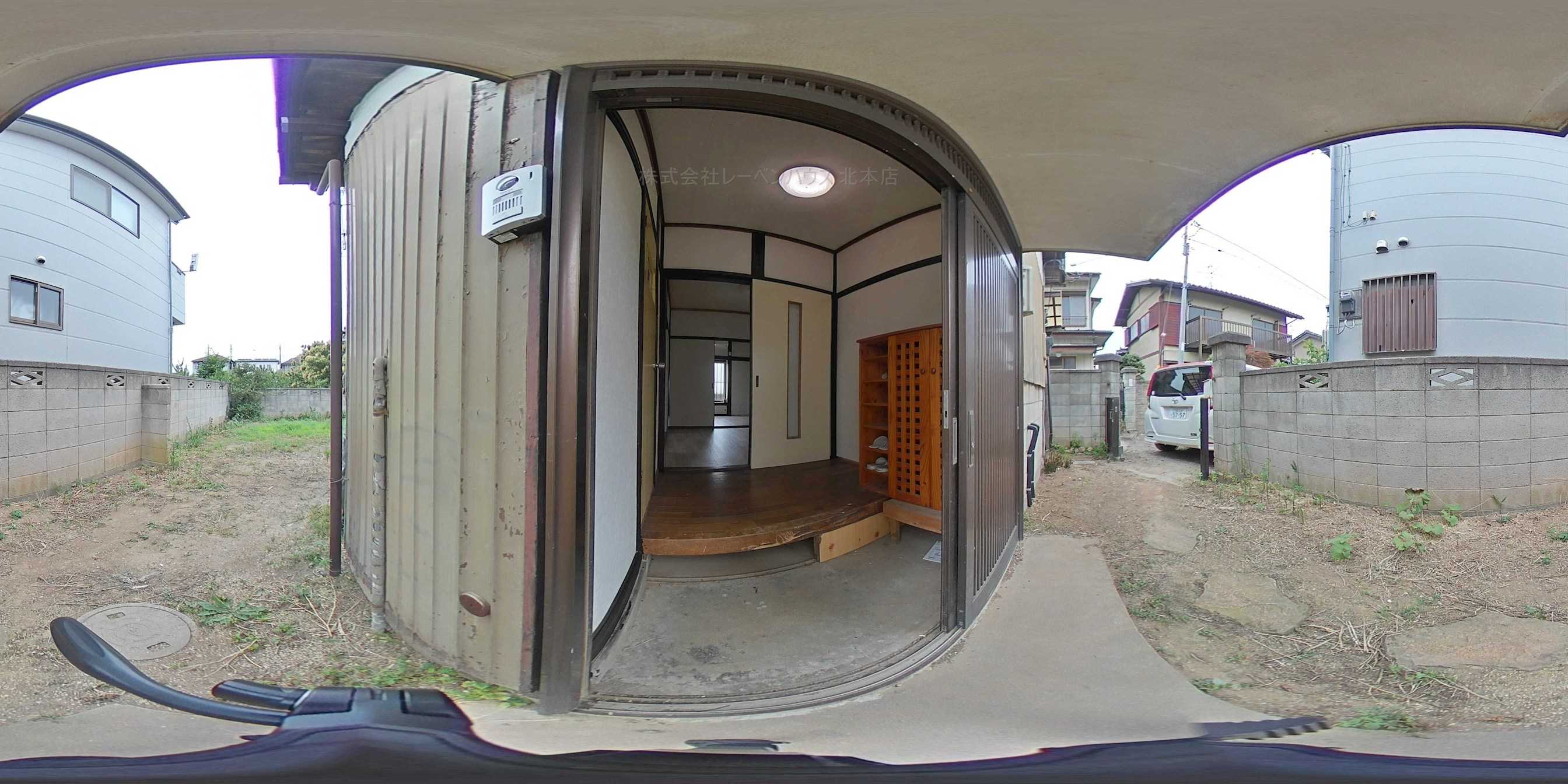 北本市東間4丁目平屋戸建て 玄関
