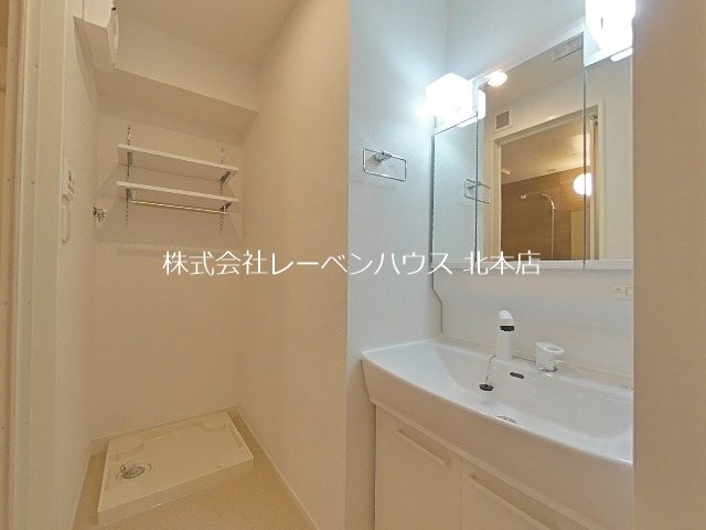シャトンノアール鴻巣 洗面所