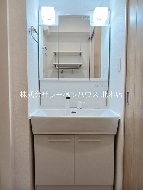 シャトンノアール鴻巣 洗面所