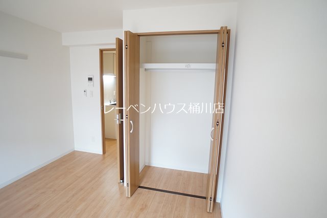 ソレイユ・スクワール 収納