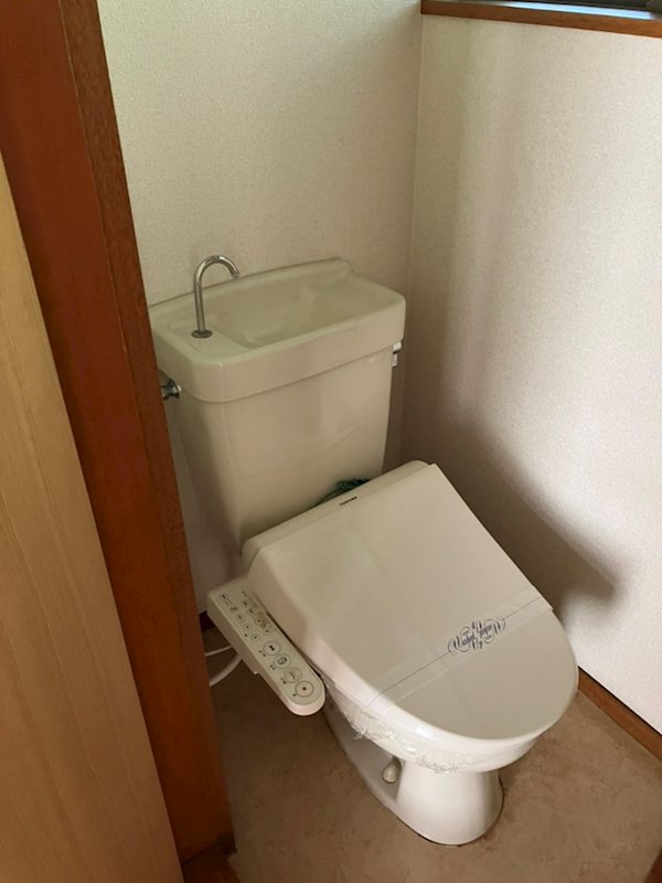 新井荘 トイレ