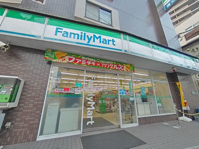 プレステージ浦和 コンビニ