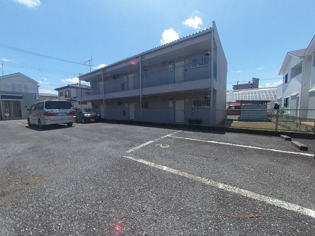 第1グリーンハイツ 駐車場