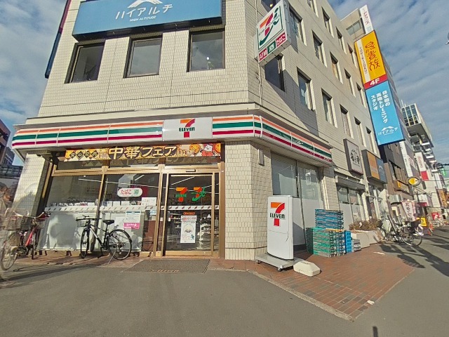 ＵＲＡＷＡ　ＴＨＥ　ＴＯＷＥＲ コンビニ