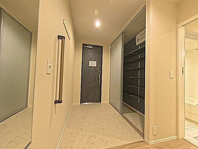 領家プライムコートⅡ 玄関
