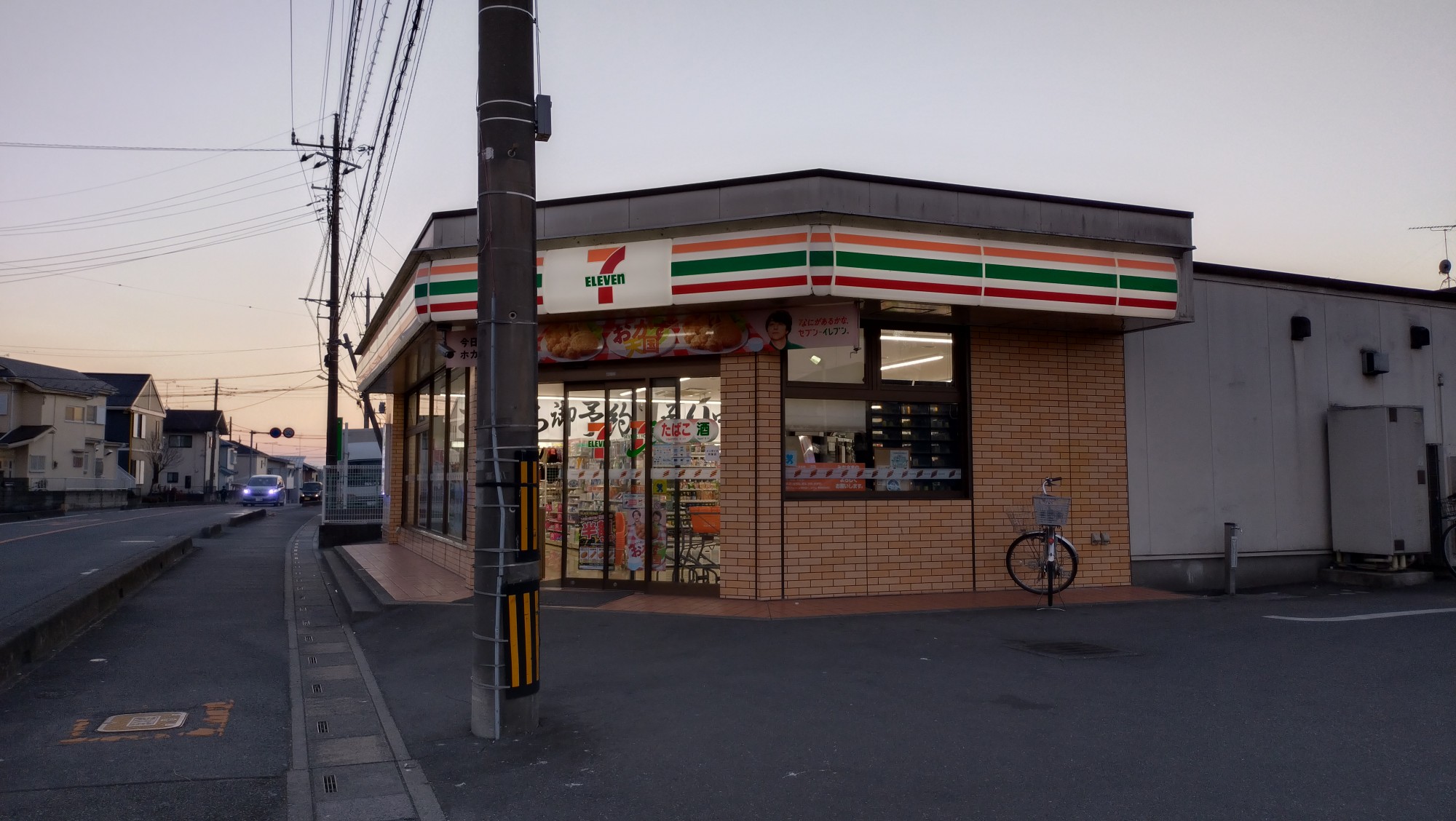 ティングローブIX コンビニ