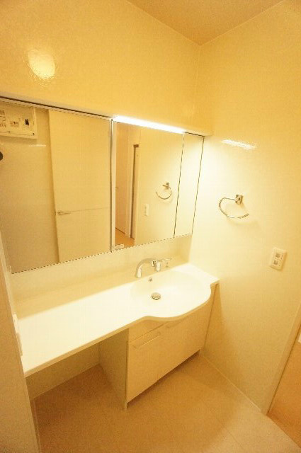 千葉県船橋市上山町１丁目 洗面所