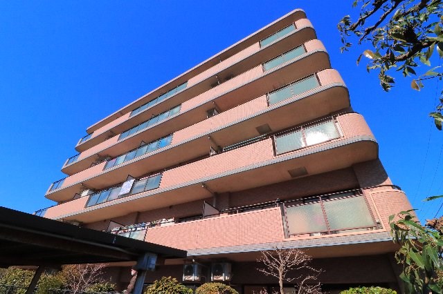 サニーフォレスト藤原弐番館 外観