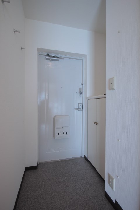 コーポレート西船橋 玄関