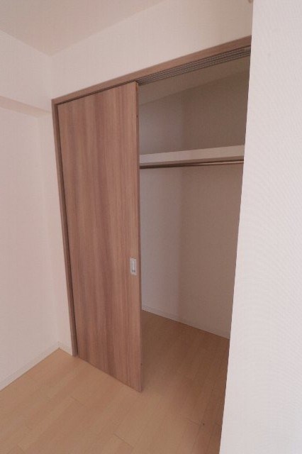 千葉県市川市欠真間２丁目 収納