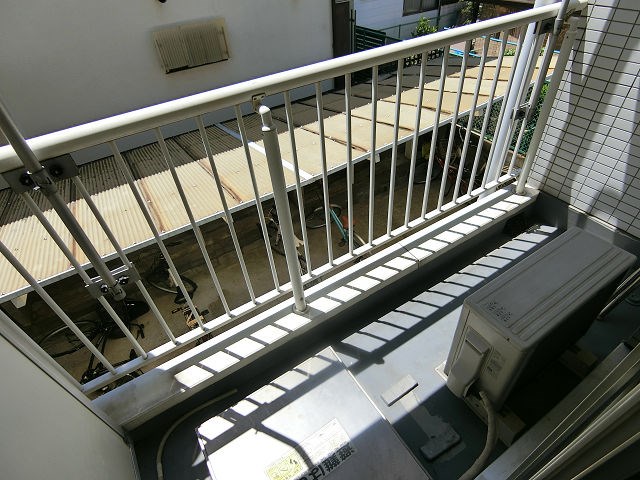 モア３ ベランダ