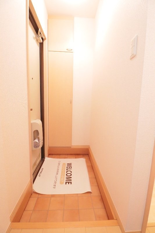 千葉県船橋市印内２丁目 玄関