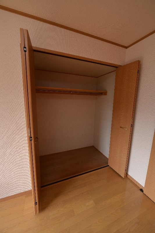 千葉県船橋市西船５丁目 収納