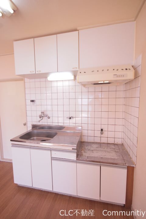 &#12507;&#12527;&#12452;&#12488;&#12503;&#12521;&#12470; &#12461;&#12483;&#12481;&#12531;