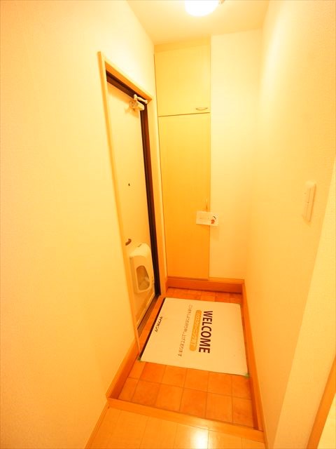 千葉県船橋市印内２丁目 玄関