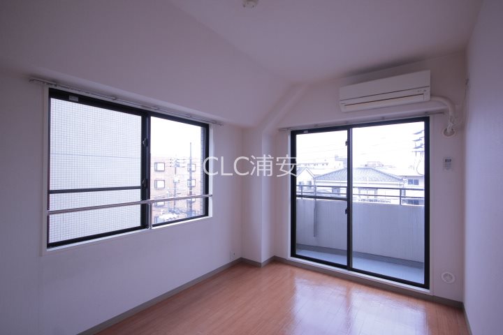 カスタムホームズ浦安 ベッドルーム