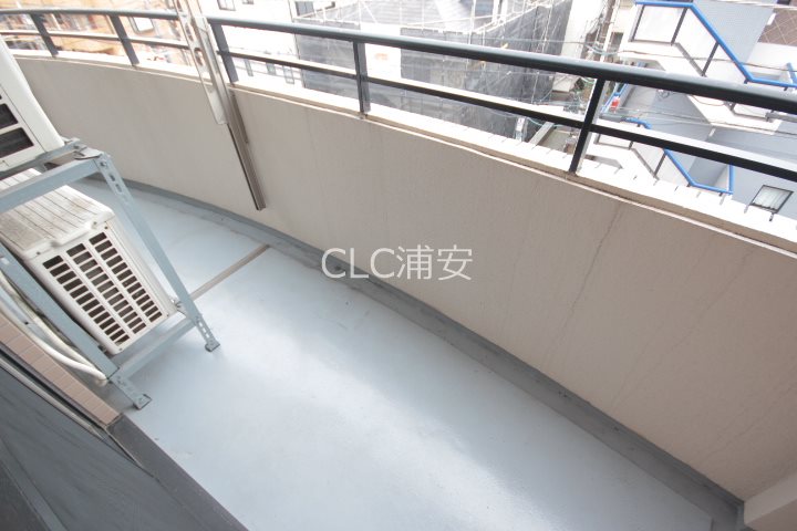 カスタムホームズ浦安 ベランダ