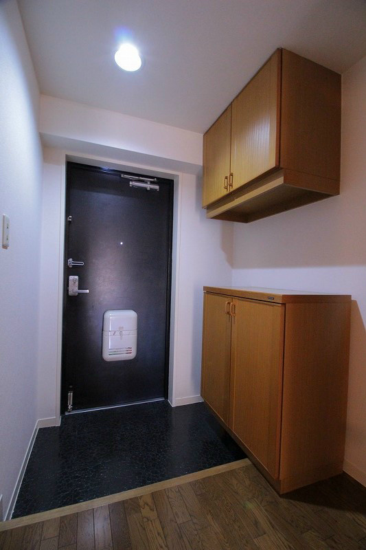 ウインズ舞浜 玄関