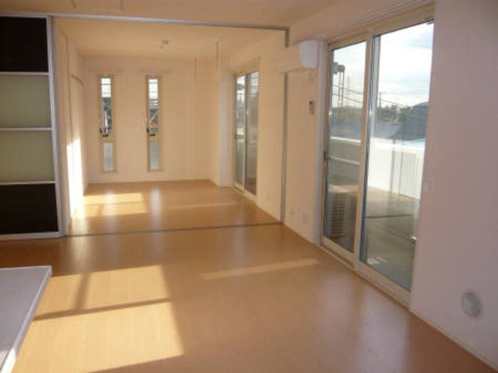 パラディーゾ リビング