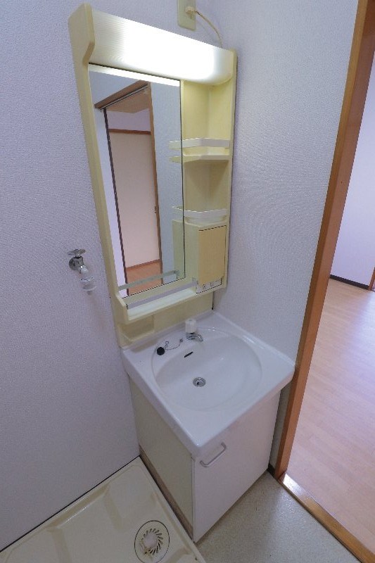 千葉県松戸市串崎南町 洗面所