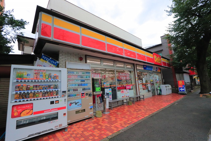 千葉県松戸市串崎南町 コンビニ