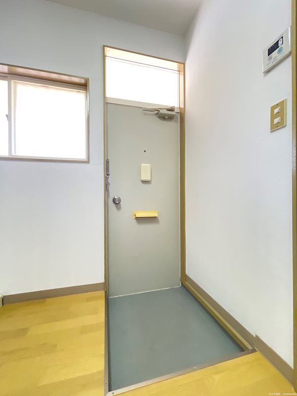 テラスＥＮＪＵ  玄関