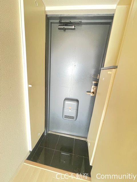 エメラルドコーポ 玄関