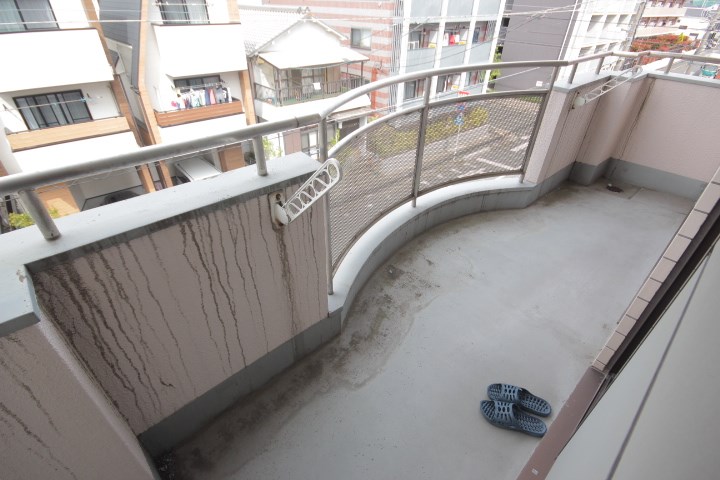 メゾン・ド・グリシーヌ ベランダ