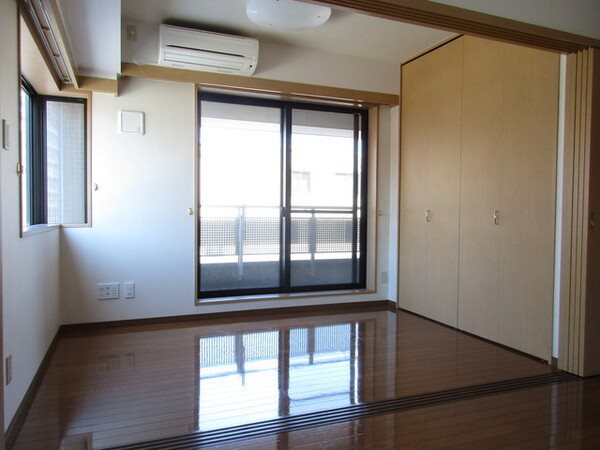 ＳｕｎＳｐｒｉｎｇＴｏｗｅｒ ベッドルーム