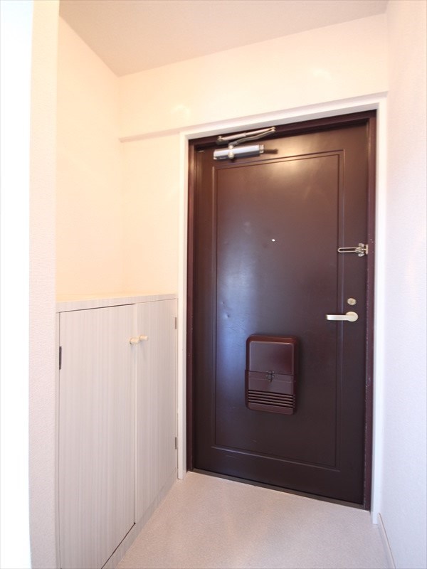 ハイツピアヴァリー 玄関