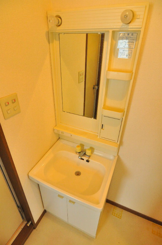 千葉県市川市欠真間２丁目 洗面所