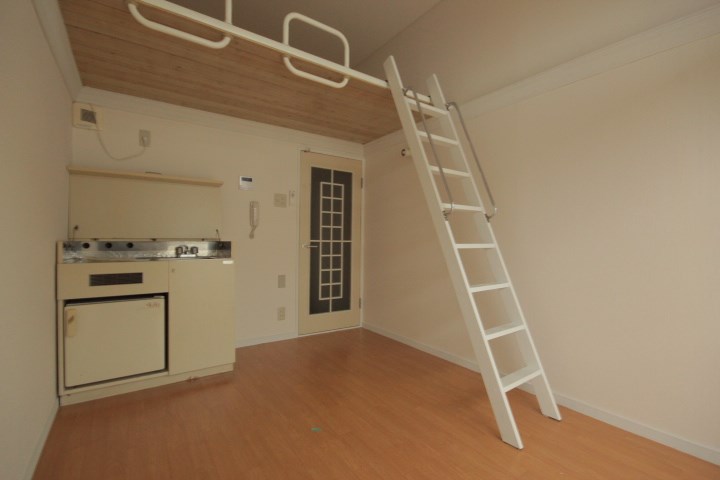 ミカサ富士見第二 リビング