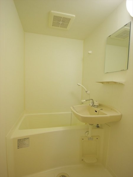 リリーテラスＢ 風呂画像