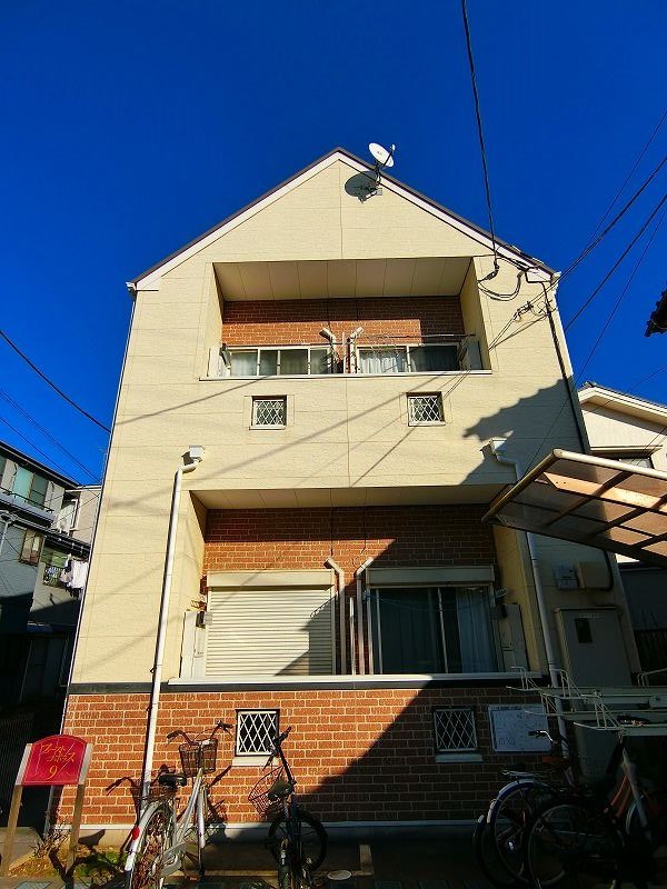 ファーストコーポラス９ 外観