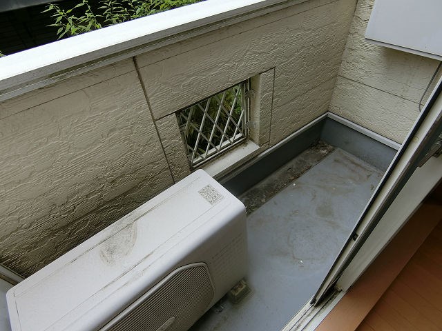 ファーストコーポラス９ ベランダ