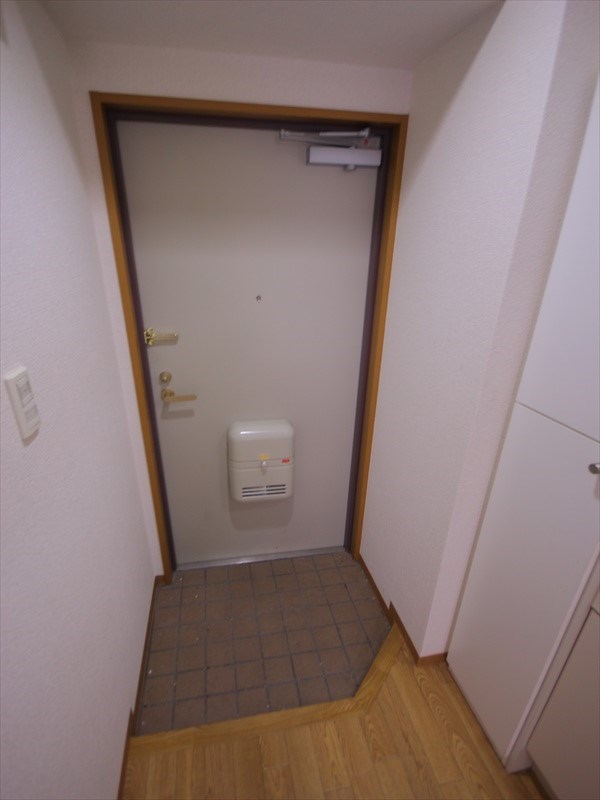 クレオ舞浜Ⅲ 玄関